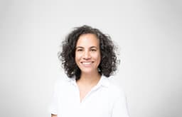 Dr. med. Anjara Jung