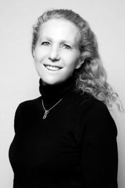 Dr Marika Donadieu