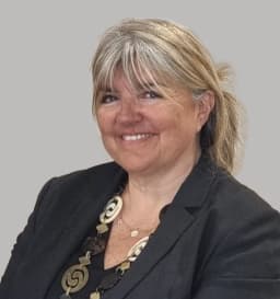 Dr Pascale Mirakian