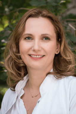 dr Anna Jablonka-Cieslik