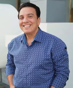 Dr. Peyman Saadat