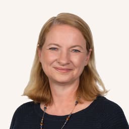 Dr Julie Whitehead