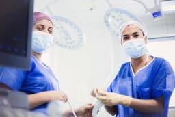 Dr. Aissaoui