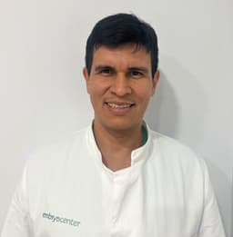 Dr. Christian Daza