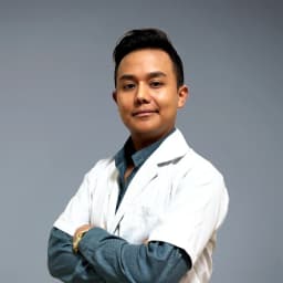 Dr. Barry Cooper Hynniewta