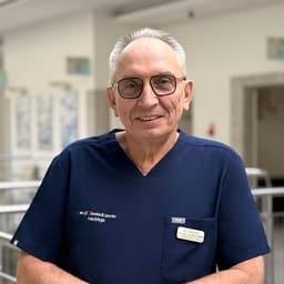 prof. dr hab. n. med. Artur Jakimiuk